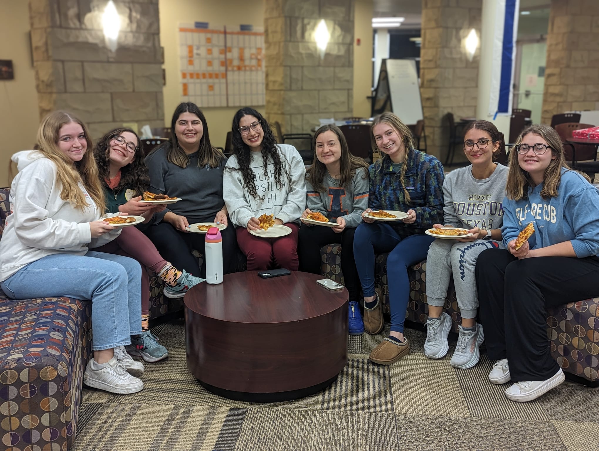 Sisterhood & Solidarity: Celebrating Women'S Bonds - uog0gjg