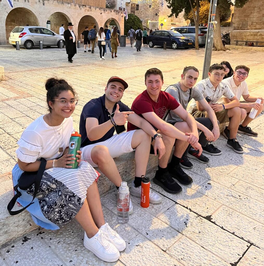 JLIC Summer students on the Ascend programing taking a break while exploring the Old City of Jerusalem. 