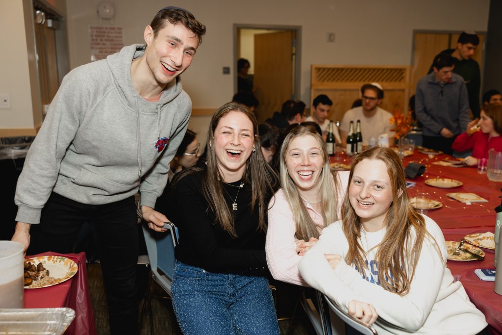 Happy JLIC students at the Columbia University Barnard Friendsgiving dinner 