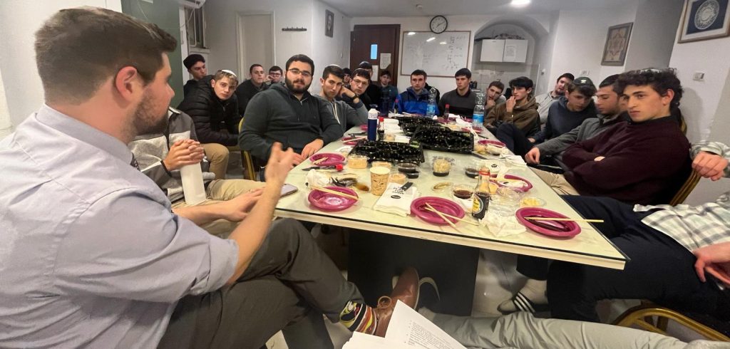 Yavneh B'Aretz group of men in a training session