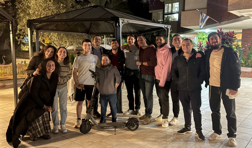 JLIC Herzliya members led a Chanukah party at a local senior center